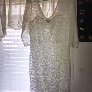 White lacy body on dress